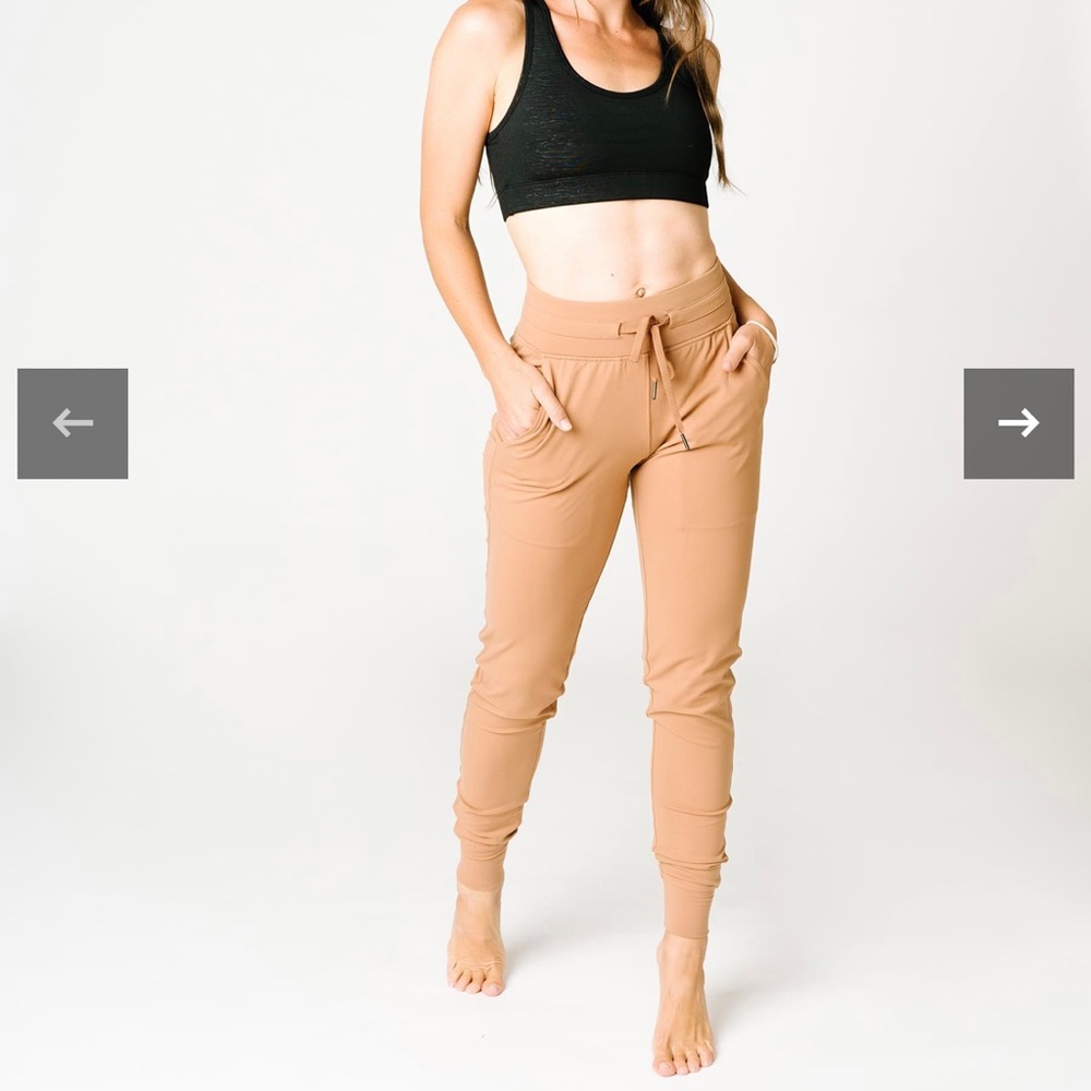 Camel Zyia Ascend Jogger